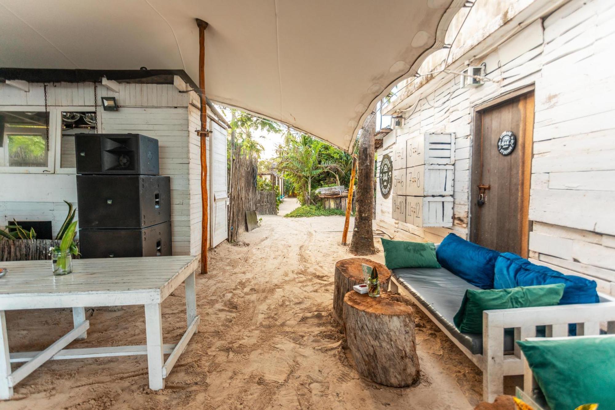 B4 Beach Club Paje Dış mekan fotoğraf